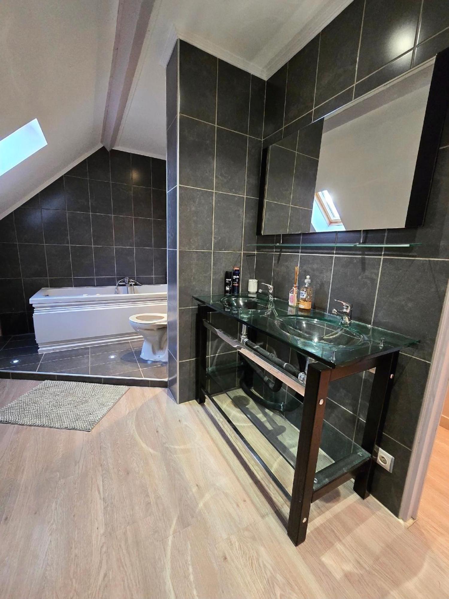 Chambre Privee A 10Min De Roissy Cdg, Au Calme, Parking Gratuit Le Mesnil-Amelot Exterior photo